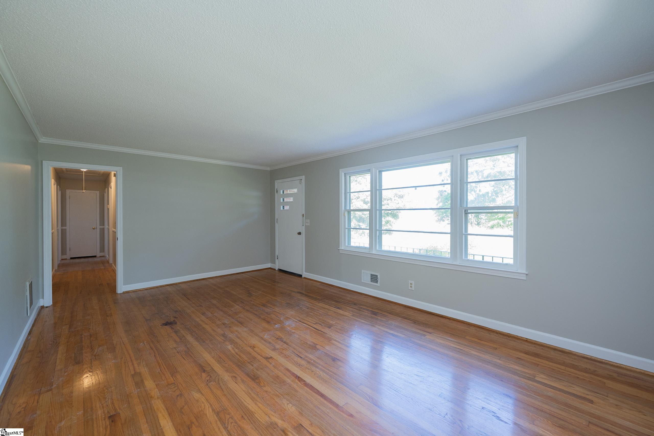 Greenville, South Carolina 29617, United States, 3 Bedrooms Bedrooms, ,2 BathroomsBathrooms,Residential,Contingent,119032