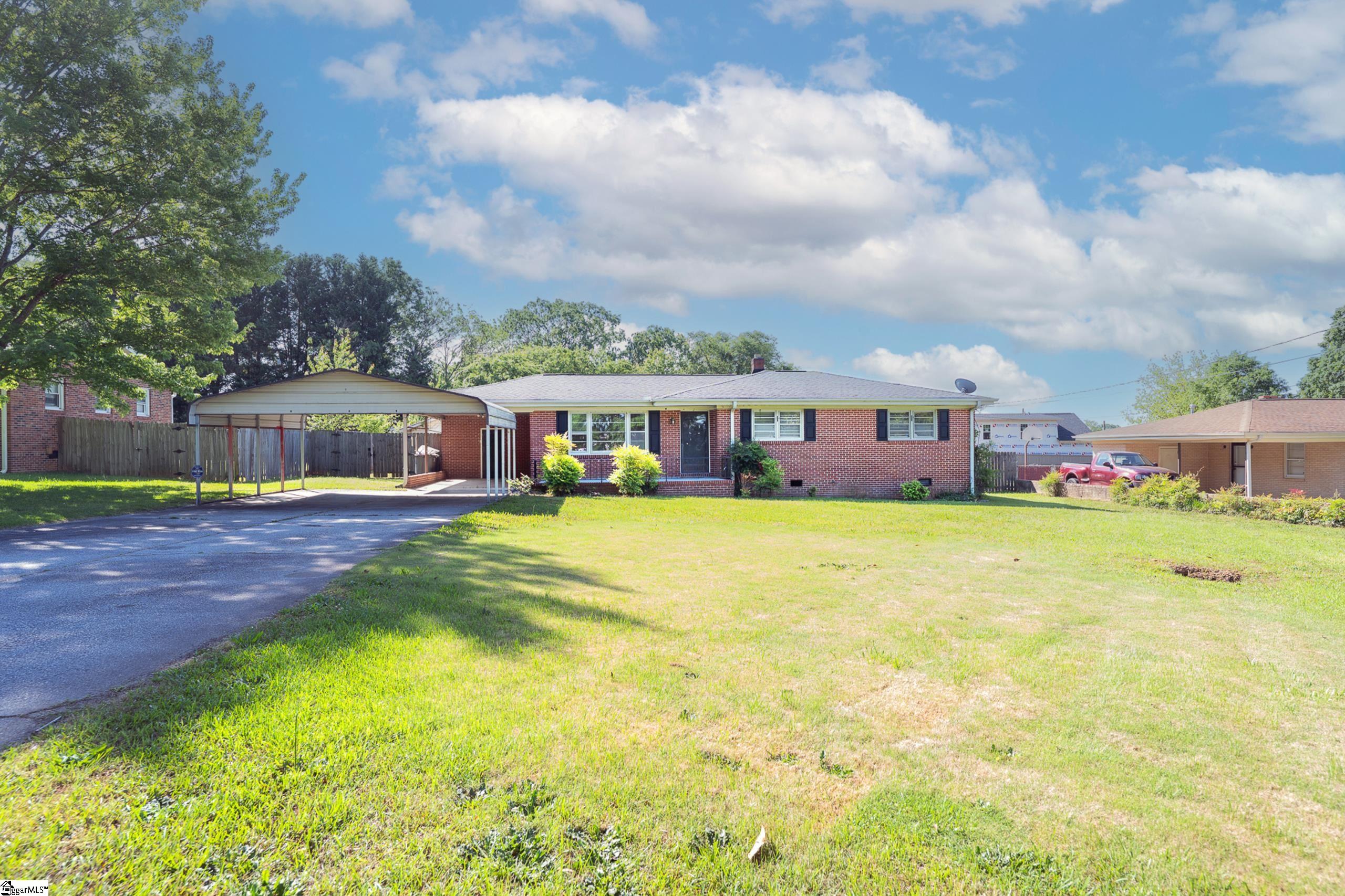 Greenville, South Carolina 29617, United States, 3 Bedrooms Bedrooms, ,2 BathroomsBathrooms,Residential,Contingent,119032