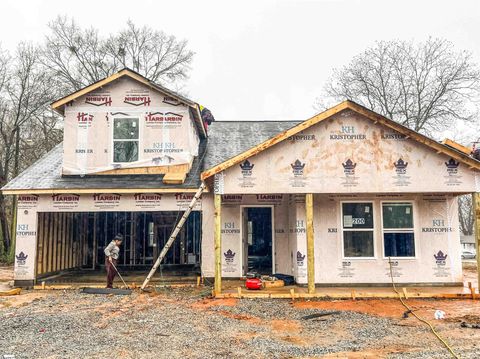 Photo of 200 N Old Laurens Road, Fountain Inn, SC 29644 (MLS # 1583196)