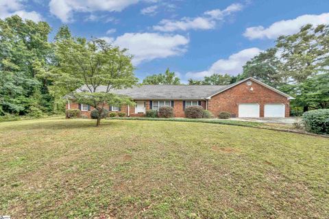 101 Dove Hill Court Easley SC 29640