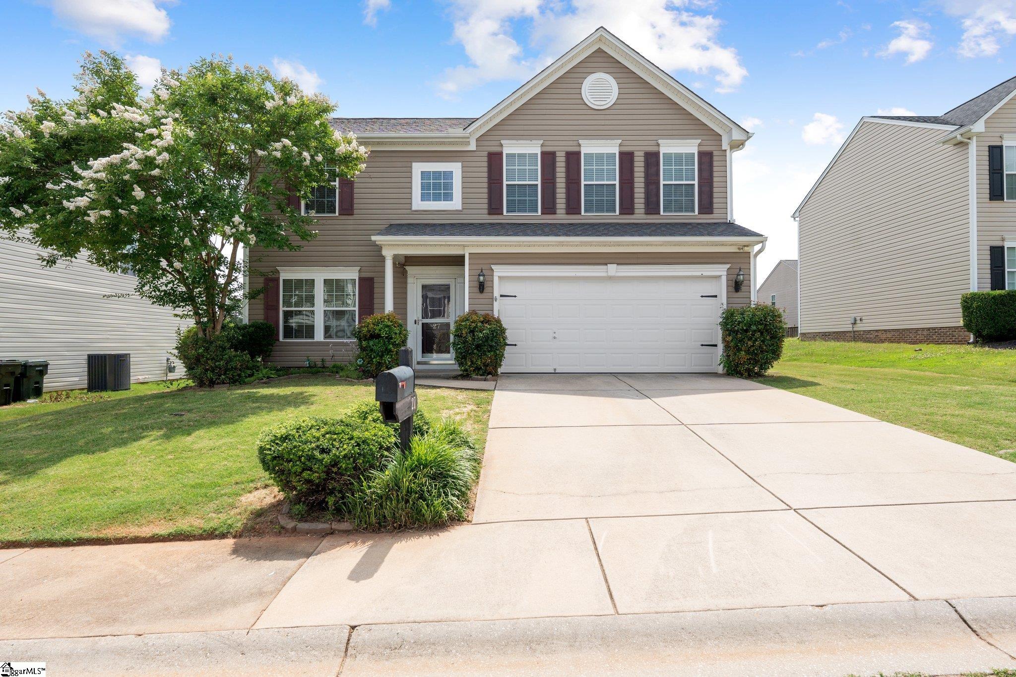 Photo 1 of 34 — 27 Madeline Circle, Taylors, SC 29687