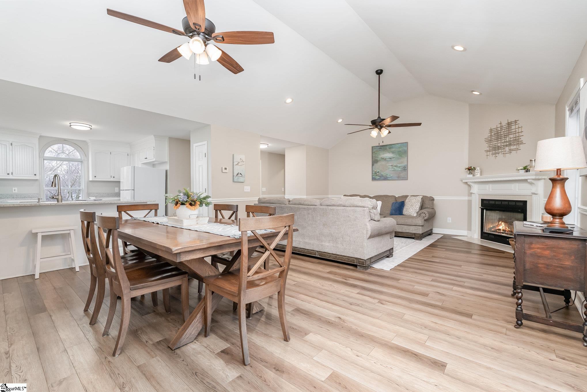 Taylors, South Carolina 29687, United States, 3 Bedrooms Bedrooms, ,2 BathroomsBathrooms,Residential,Active,247292