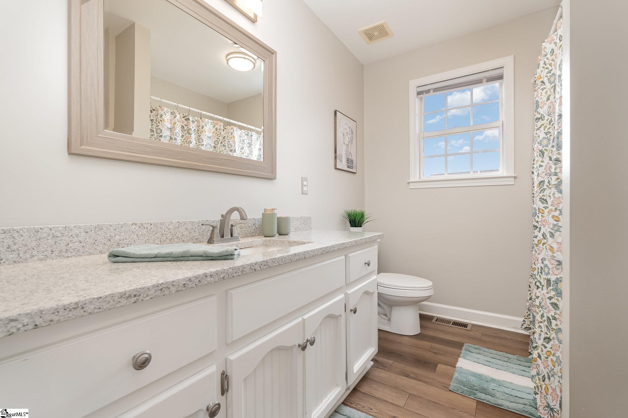 Taylors, South Carolina 29687, United States, 3 Bedrooms Bedrooms, ,2 BathroomsBathrooms,Residential,Active,247292