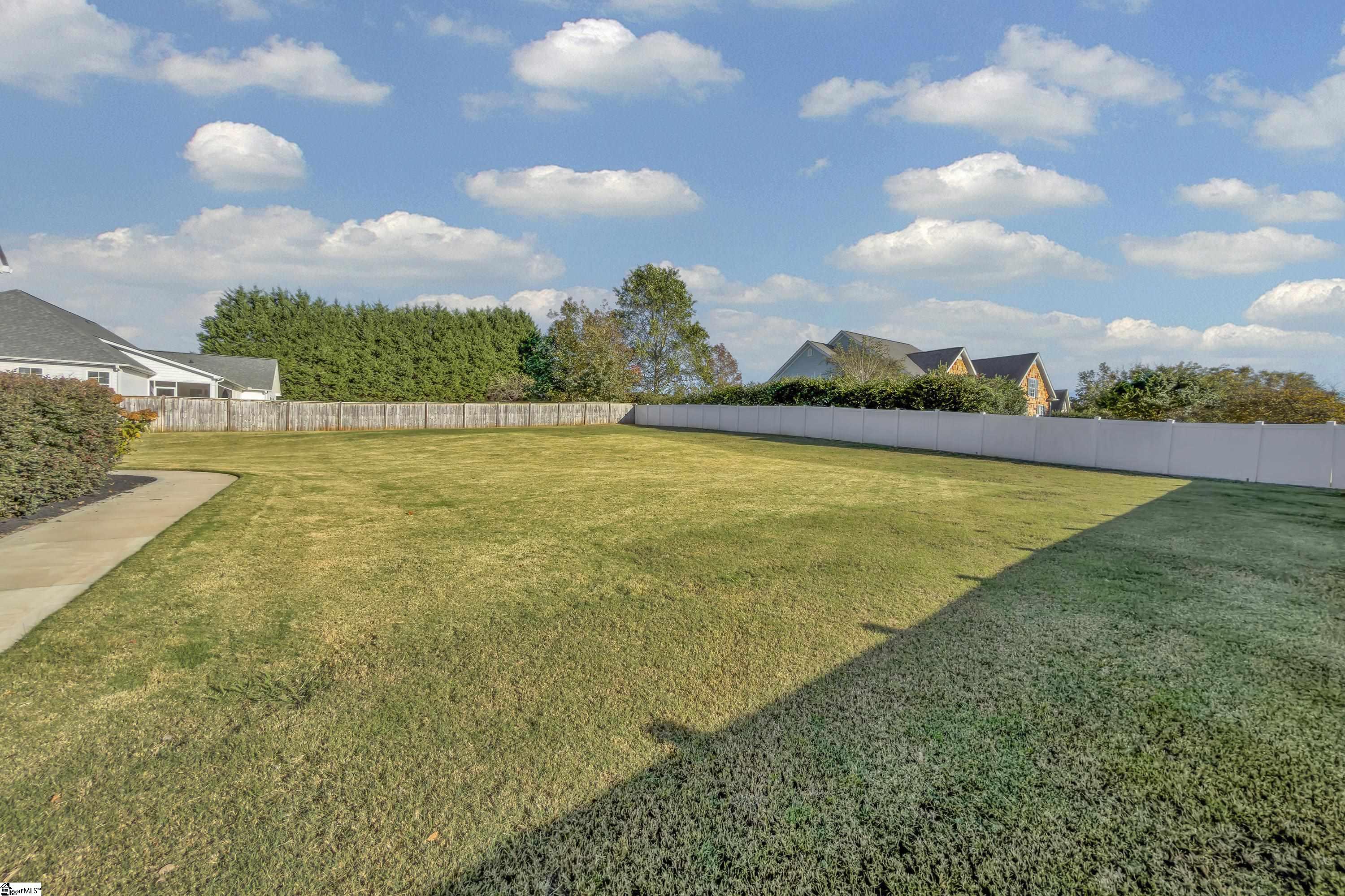 Greer, South Carolina 29651, United States, 5 Bedrooms Bedrooms, ,5 BathroomsBathrooms,Residential,Active,246733