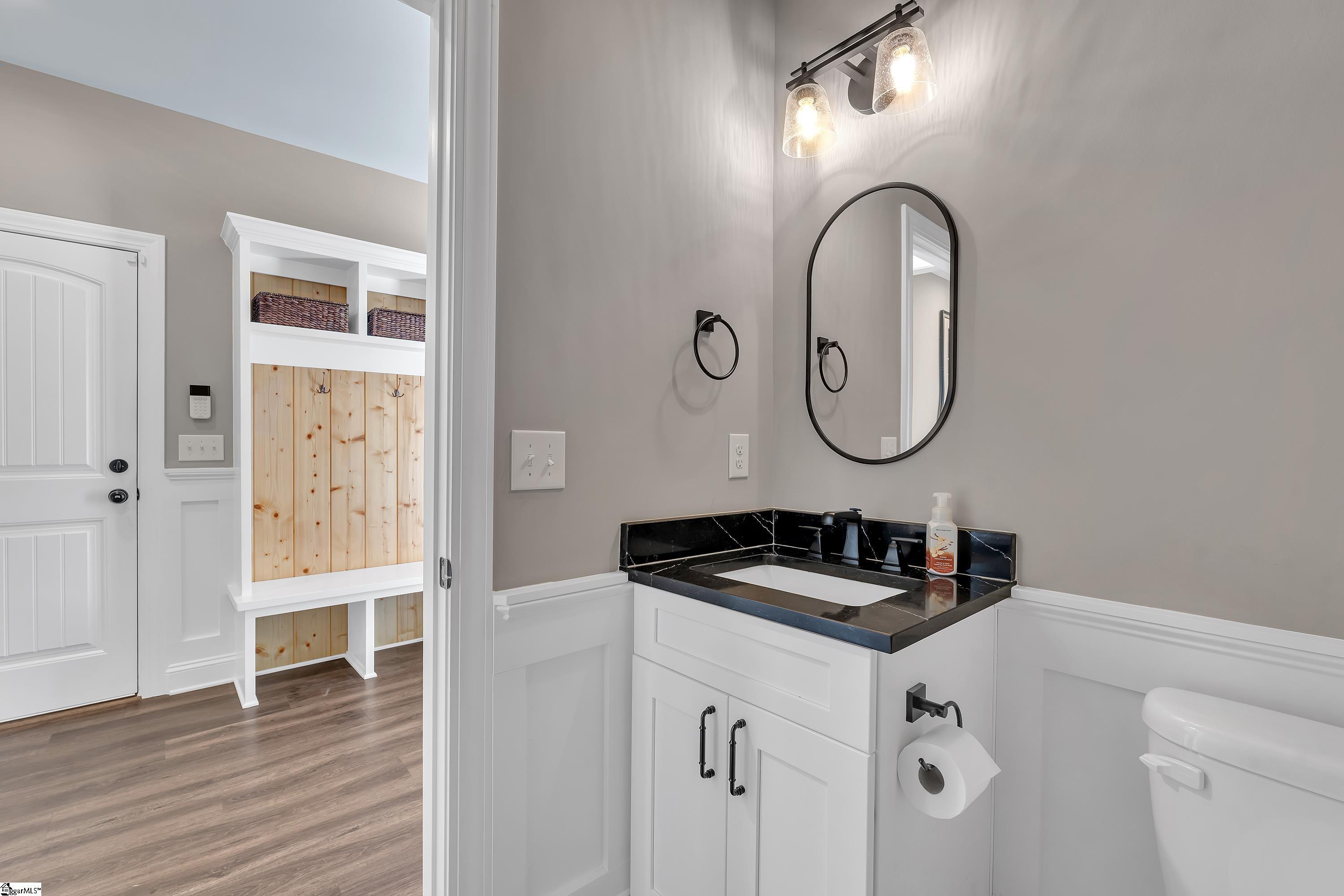 Greer, South Carolina 29651, United States, 5 Bedrooms Bedrooms, ,5 BathroomsBathrooms,Residential,Active,246733