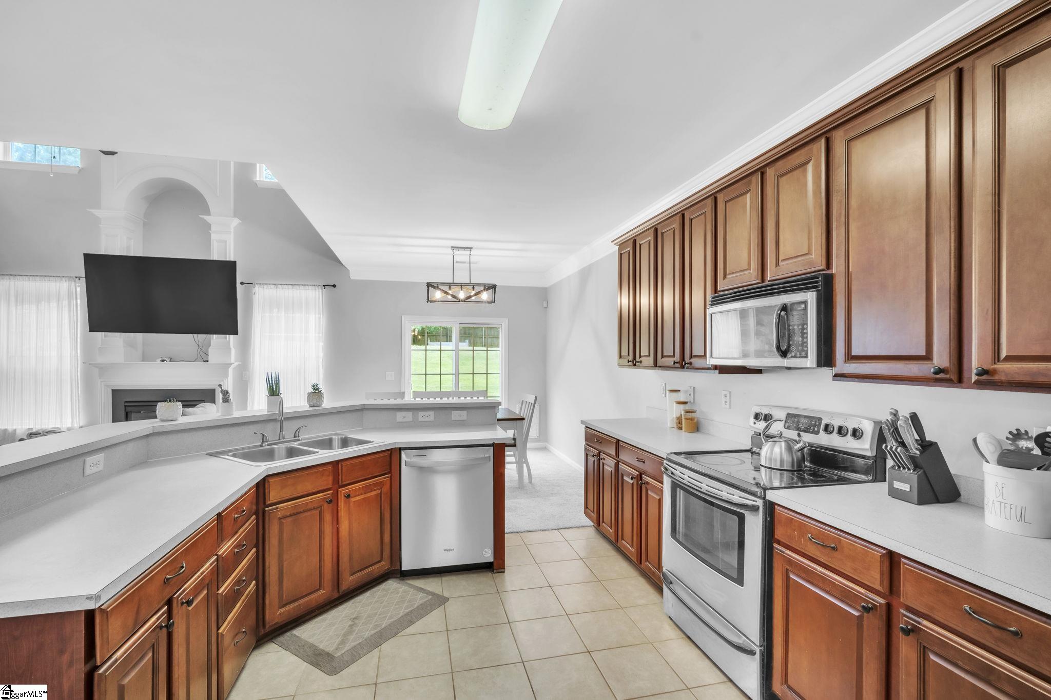 103 Groveview Trail