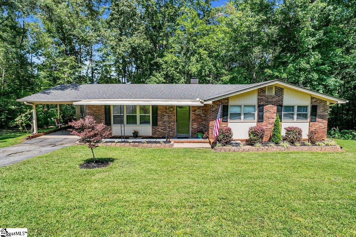 Easley, South Carolina 29640, United States, 3 Bedrooms Bedrooms, ,2 BathroomsBathrooms,Residential,Contingent,203821 Easley, South Carolina 29640, United States, 3 Bedrooms Bedrooms, ,2 BathroomsBathrooms,Residential,Contingent,203821