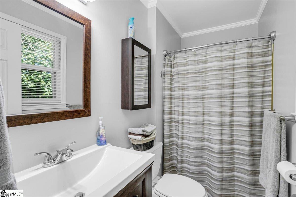 Easley, South Carolina 29640, United States, 3 Bedrooms Bedrooms, ,2 BathroomsBathrooms,Residential,Contingent,203821