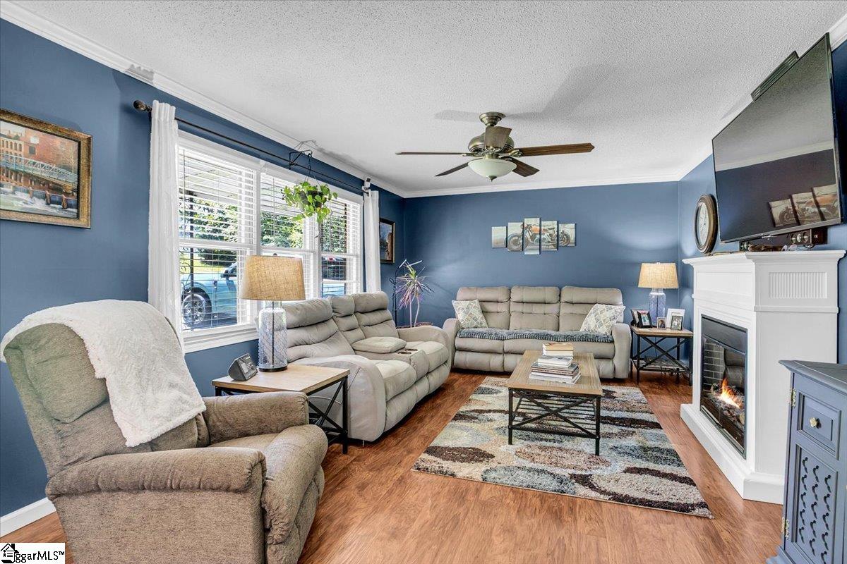 Easley, South Carolina 29640, United States, 3 Bedrooms Bedrooms, ,2 BathroomsBathrooms,Residential,Contingent,203821