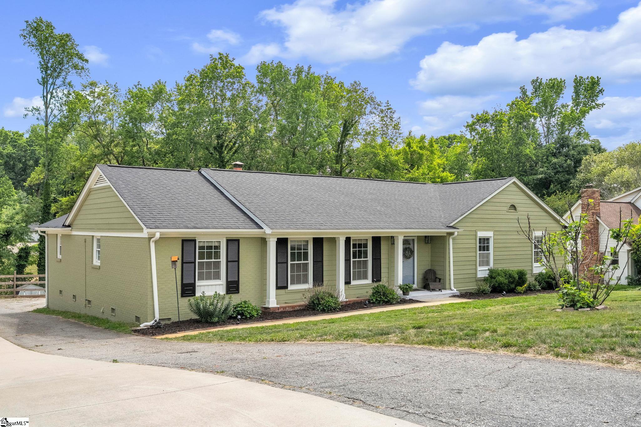 5016 Maplewood Drive