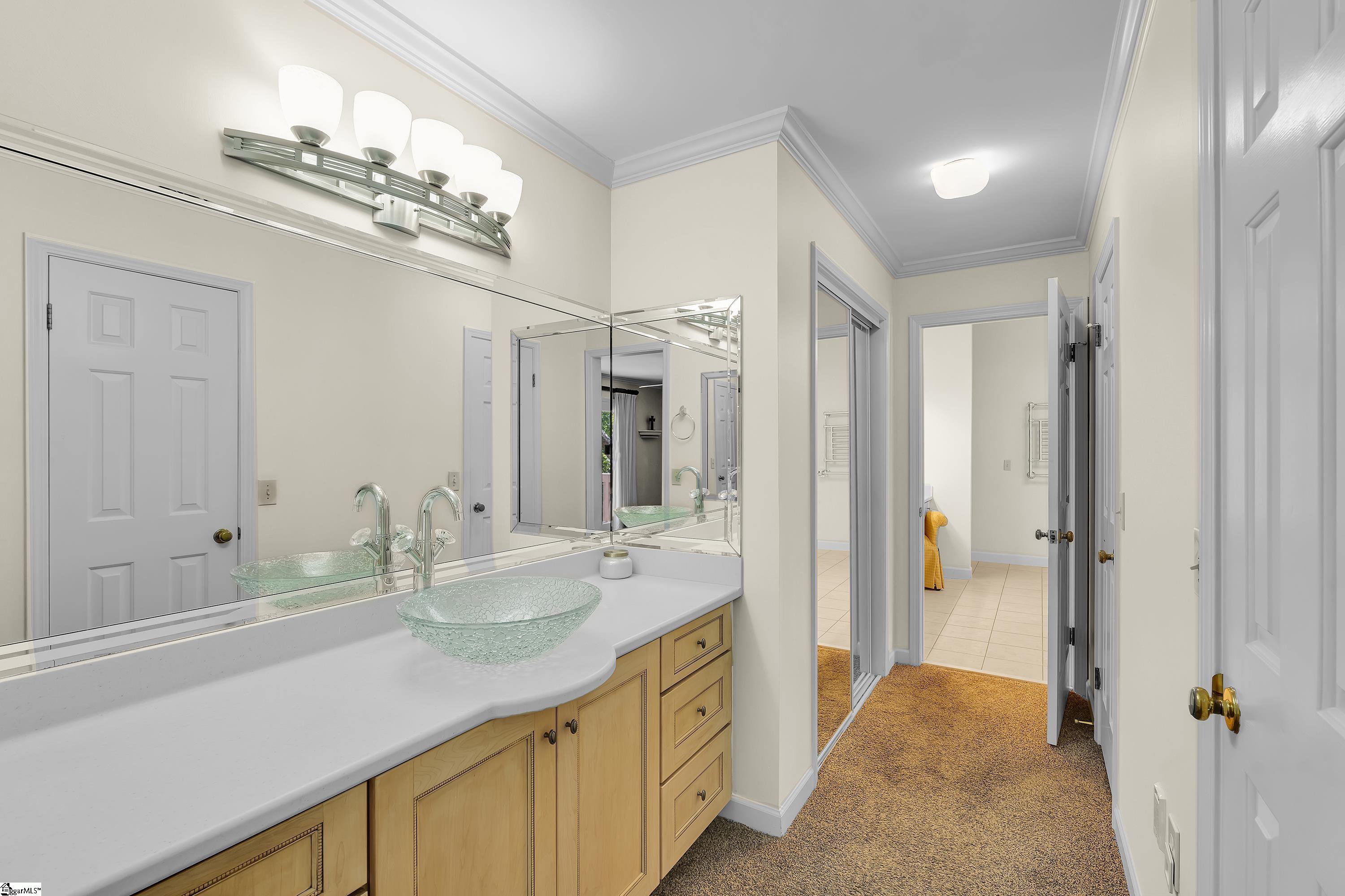 Greenville, South Carolina 29615, United States, 4 Bedrooms Bedrooms, ,6 BathroomsBathrooms,Residential,Active,95693