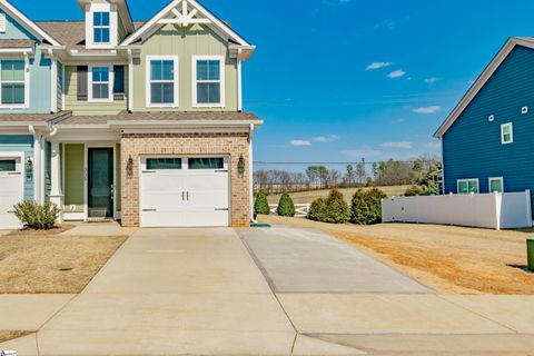 Photo of 339 Stirrup Court, Greer, SC 29651 (MLS # 1583594)