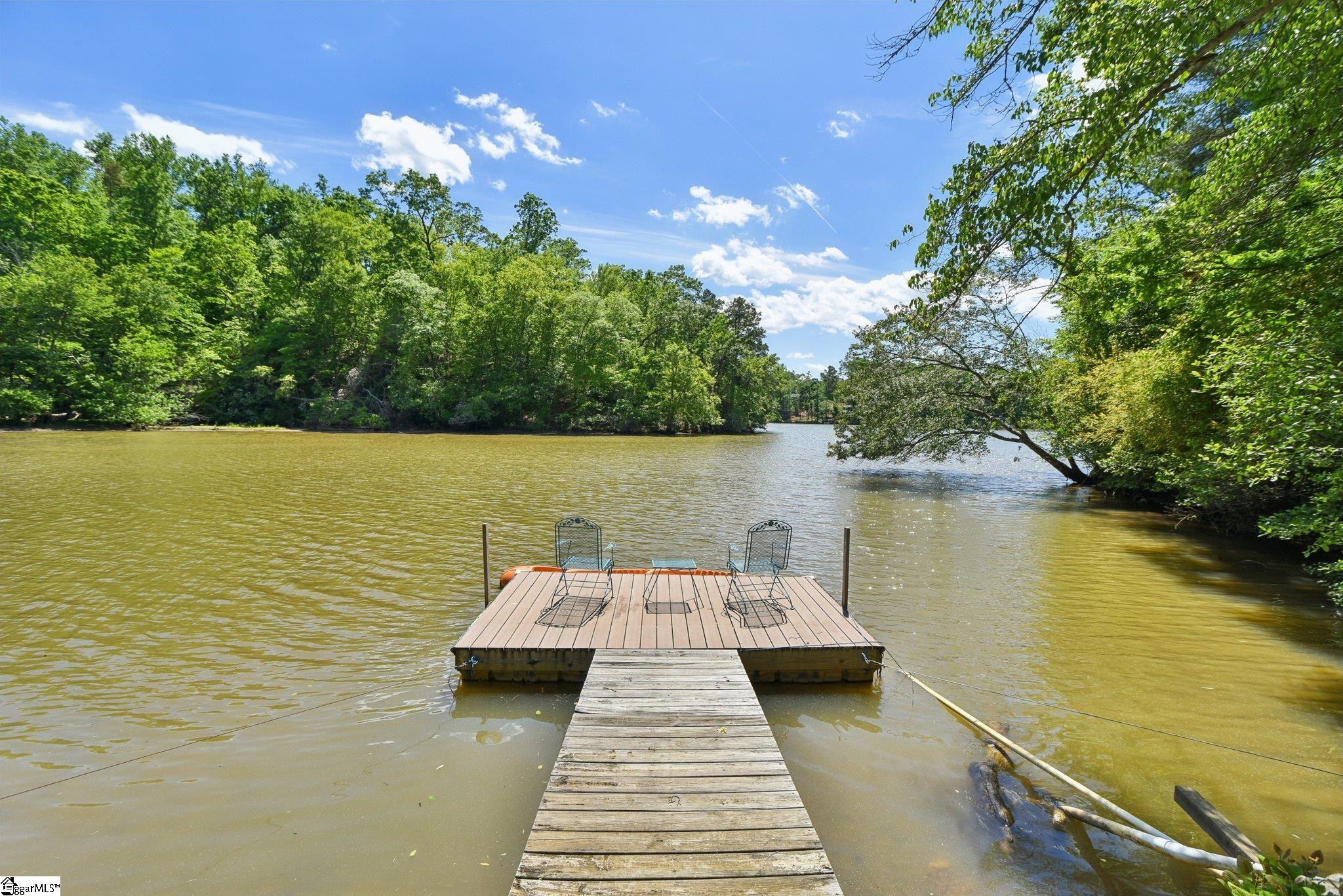 41 Lake Ridge Drive