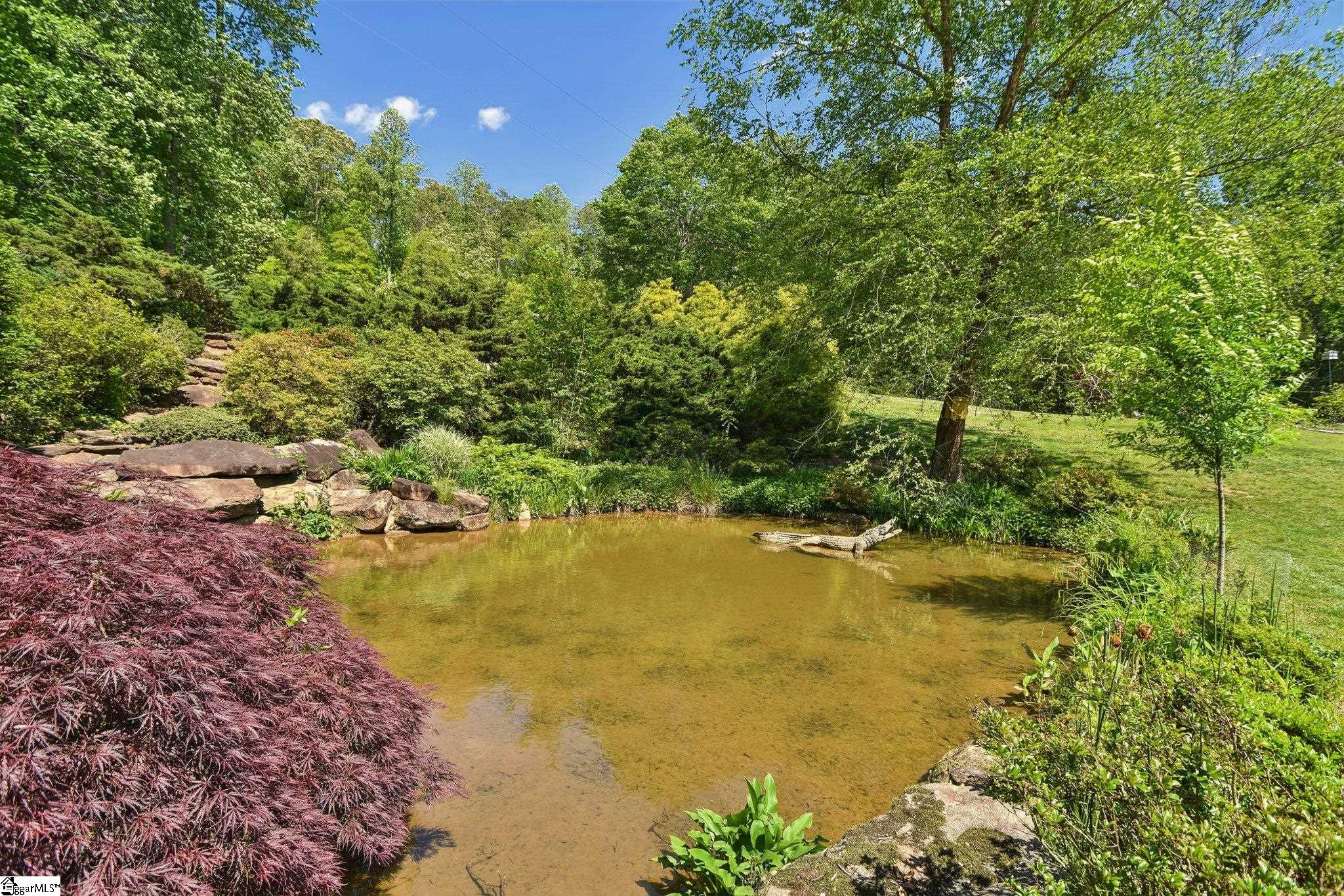 41 Lake Ridge Drive