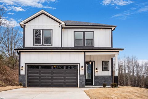 123 Moore Street Easley SC 29642