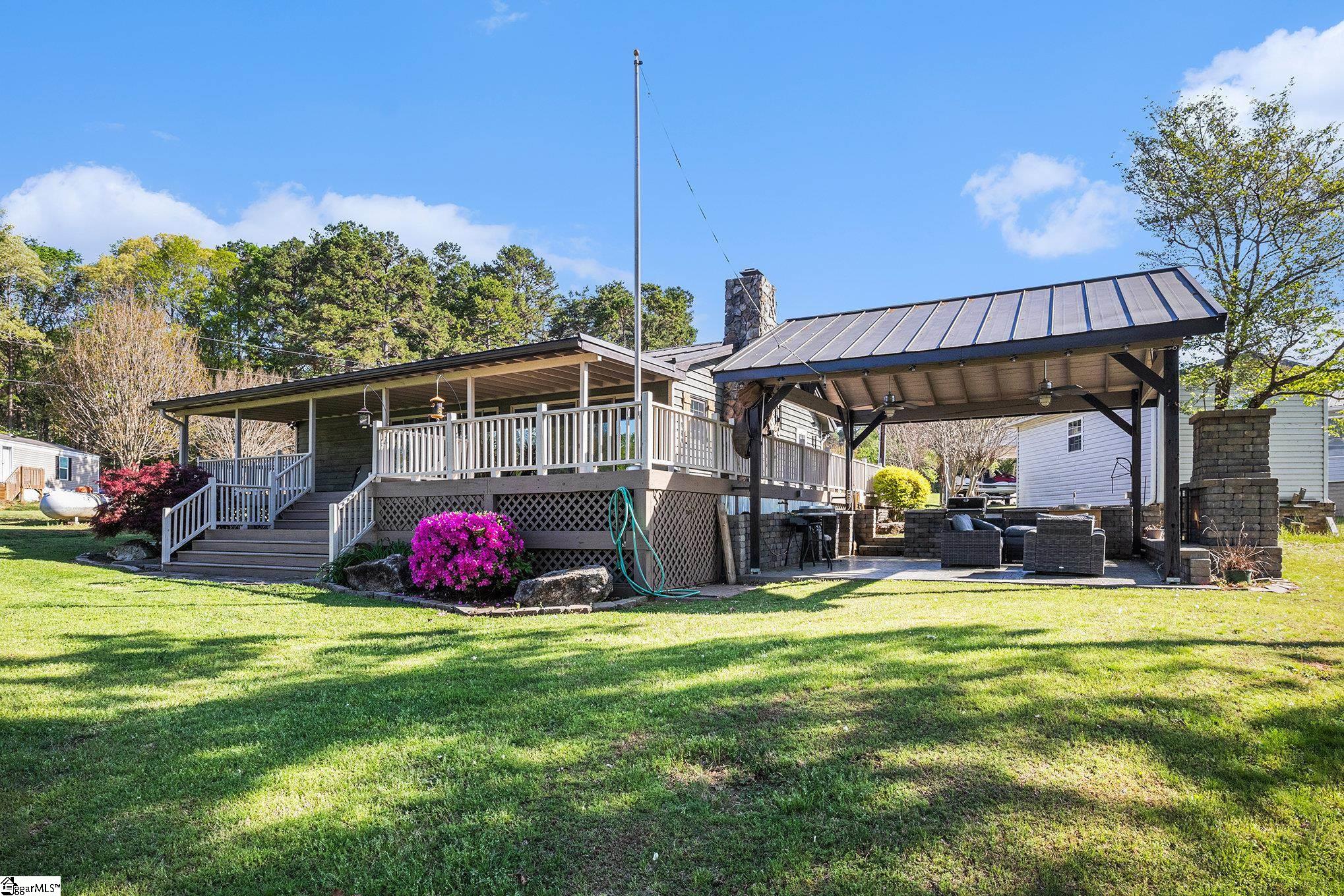 200 Inlet Point Road