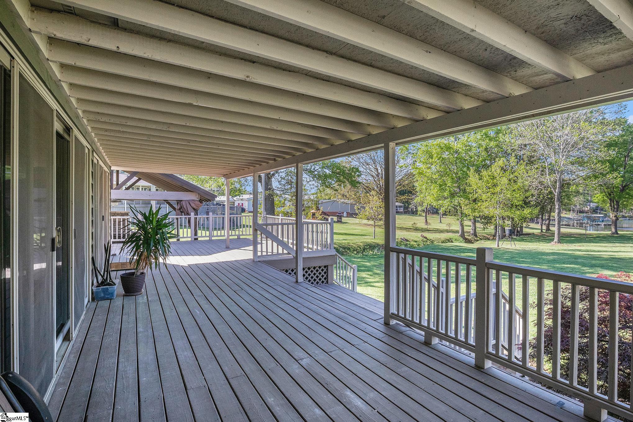 200 Inlet Point Road
