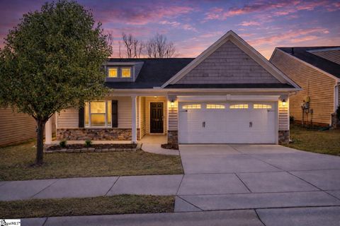 Photo of 304 Riverdale Road, Simpsonville, SC 29680 (MLS # 1578150)