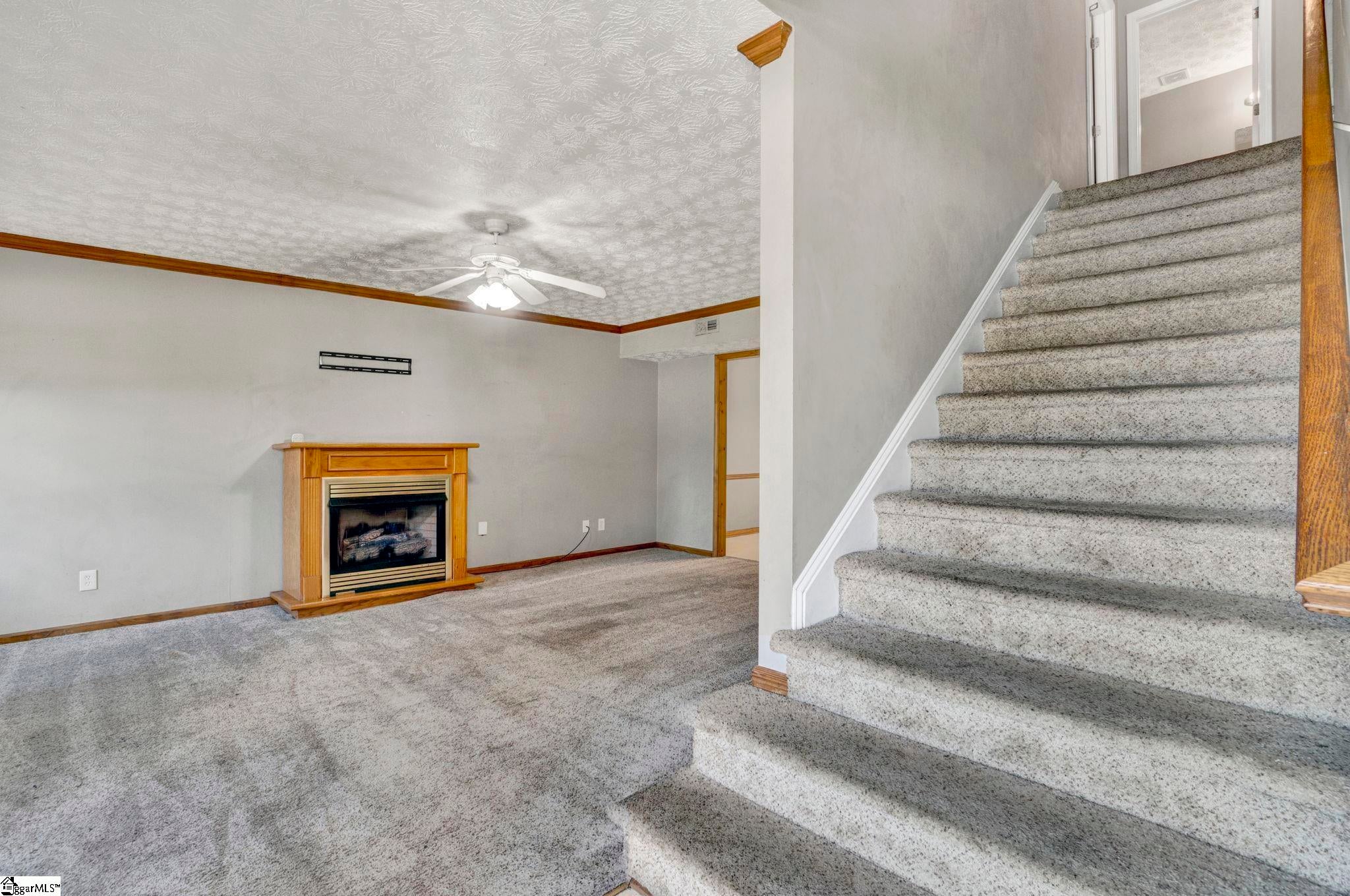 208 Lindseybrook Trail