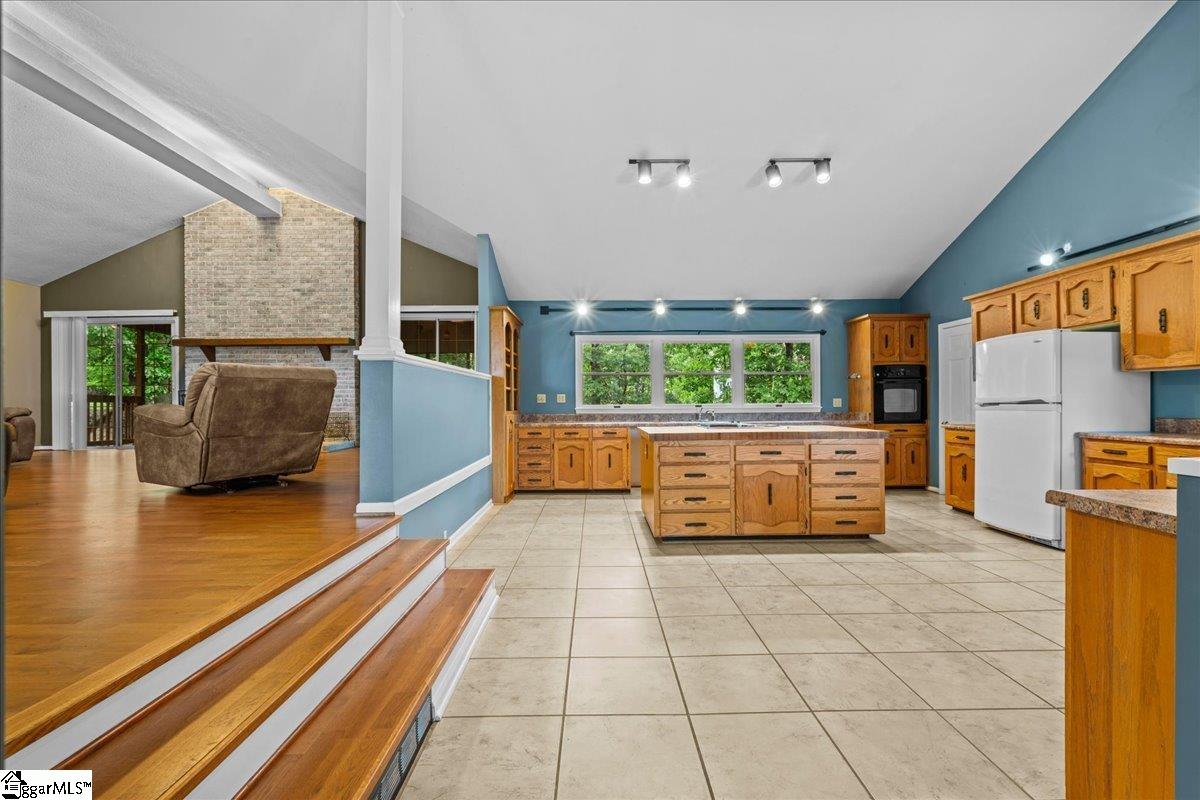 201 Stoneridge Road