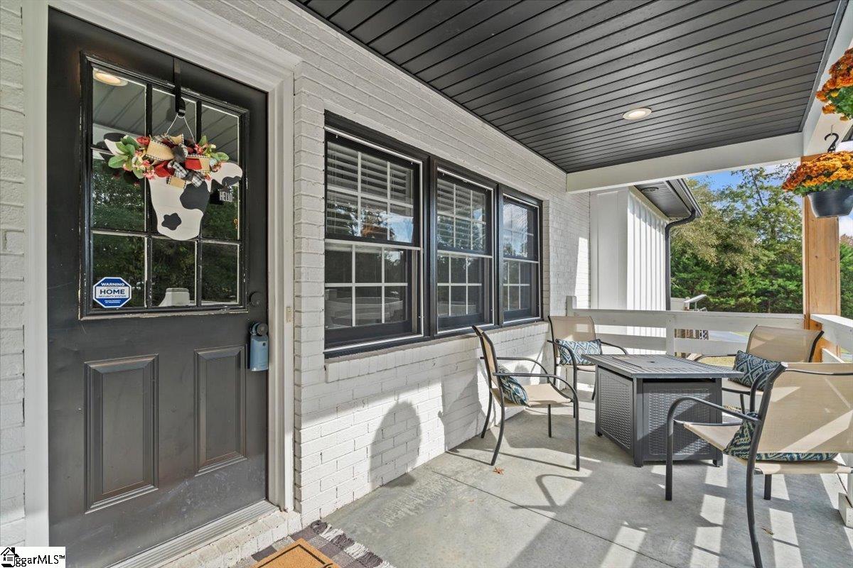 1141 Old Hills Bridge Road