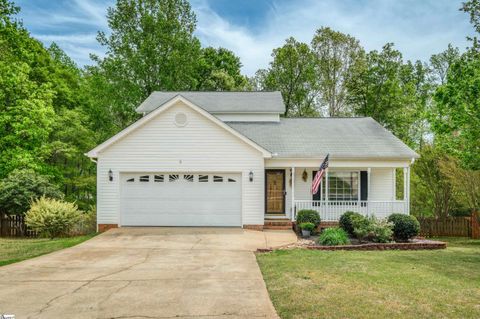 Photo of 111 Brooke Lee Circle, Taylors, SC 29687 (MLS # 1588407)