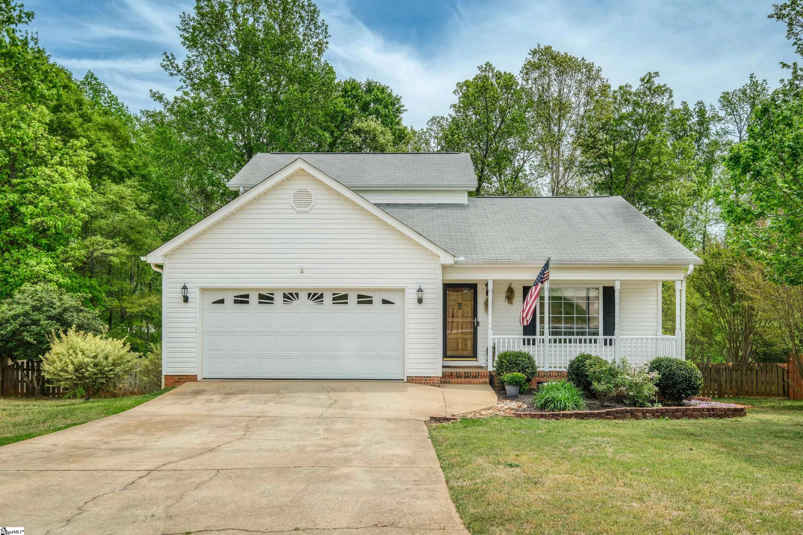 111 Brooke Lee Circle