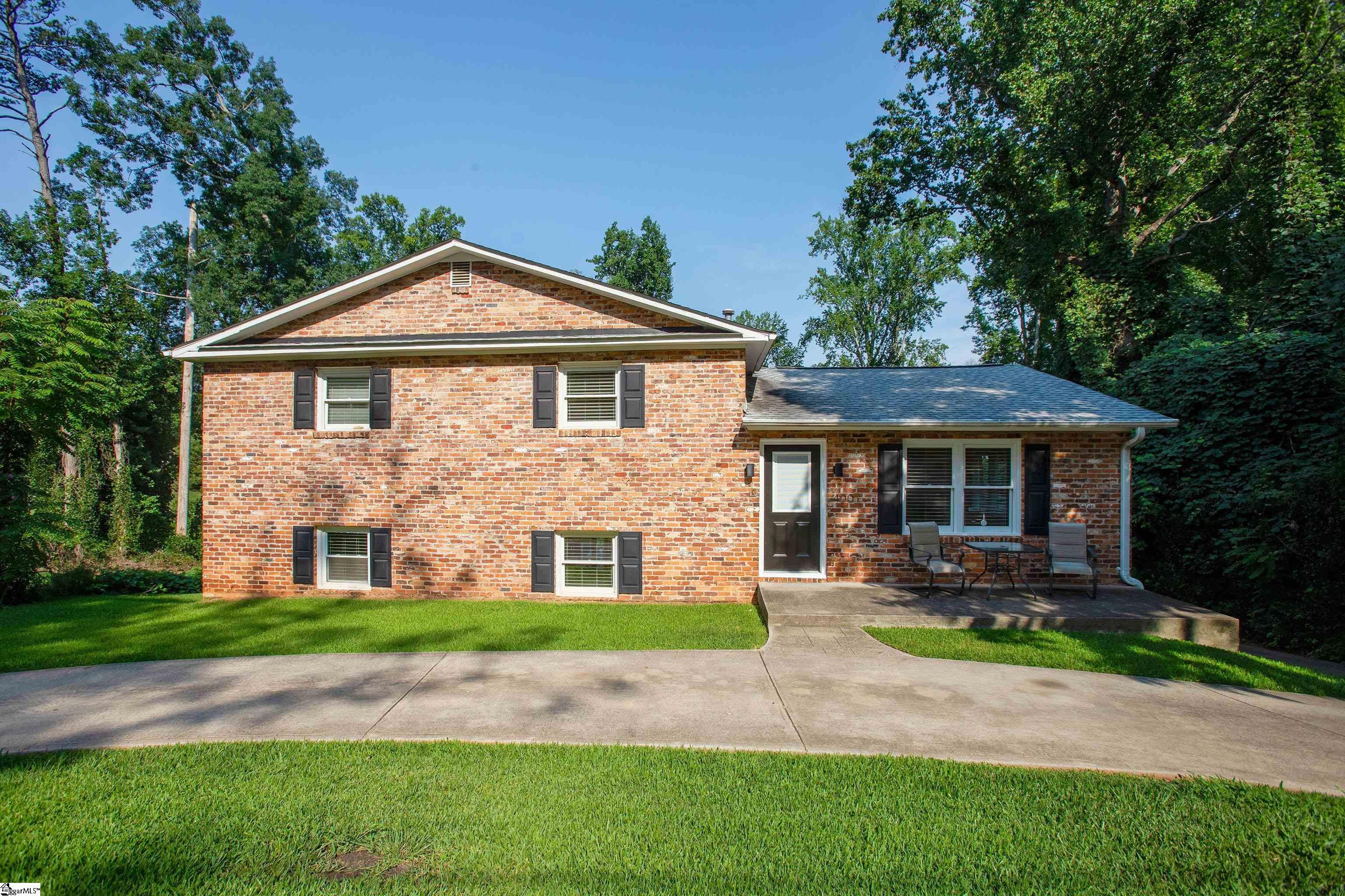 400 Fairmont Drive, Greenville, SC, 29605