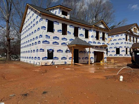 MLS: 1550056
