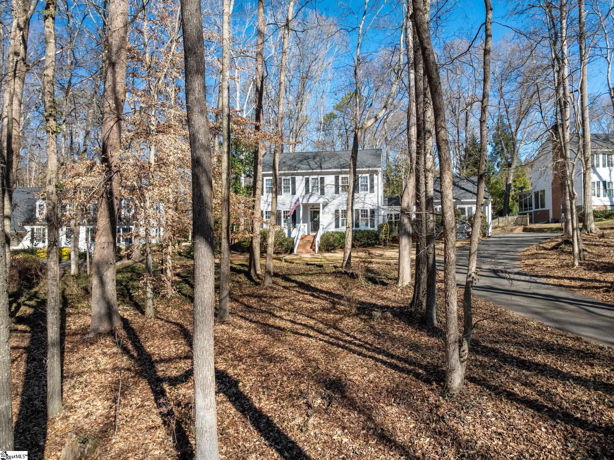 121 Williamsburg Drive