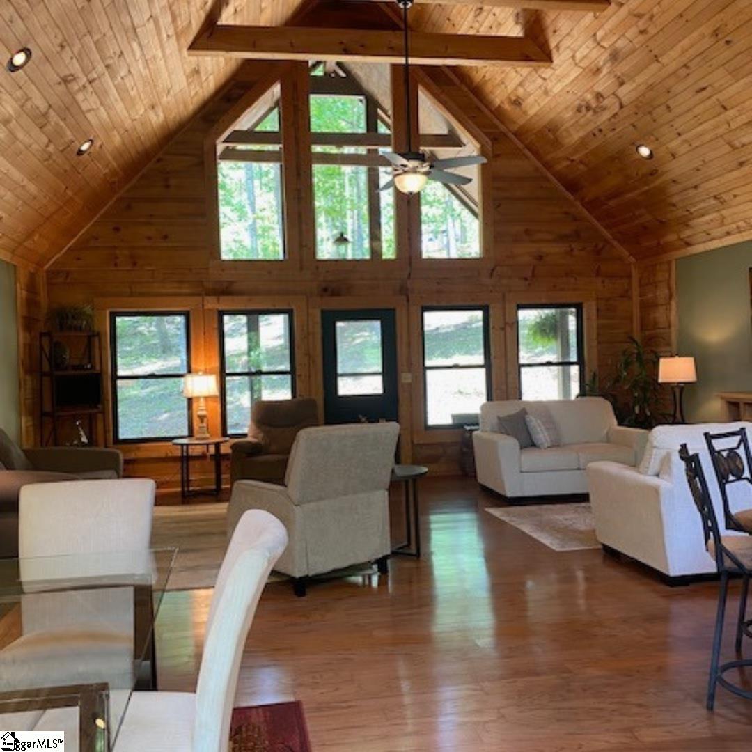 113 Bluebird Lane