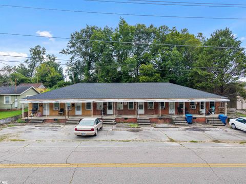 326 Irby Street Woodruff SC 29388