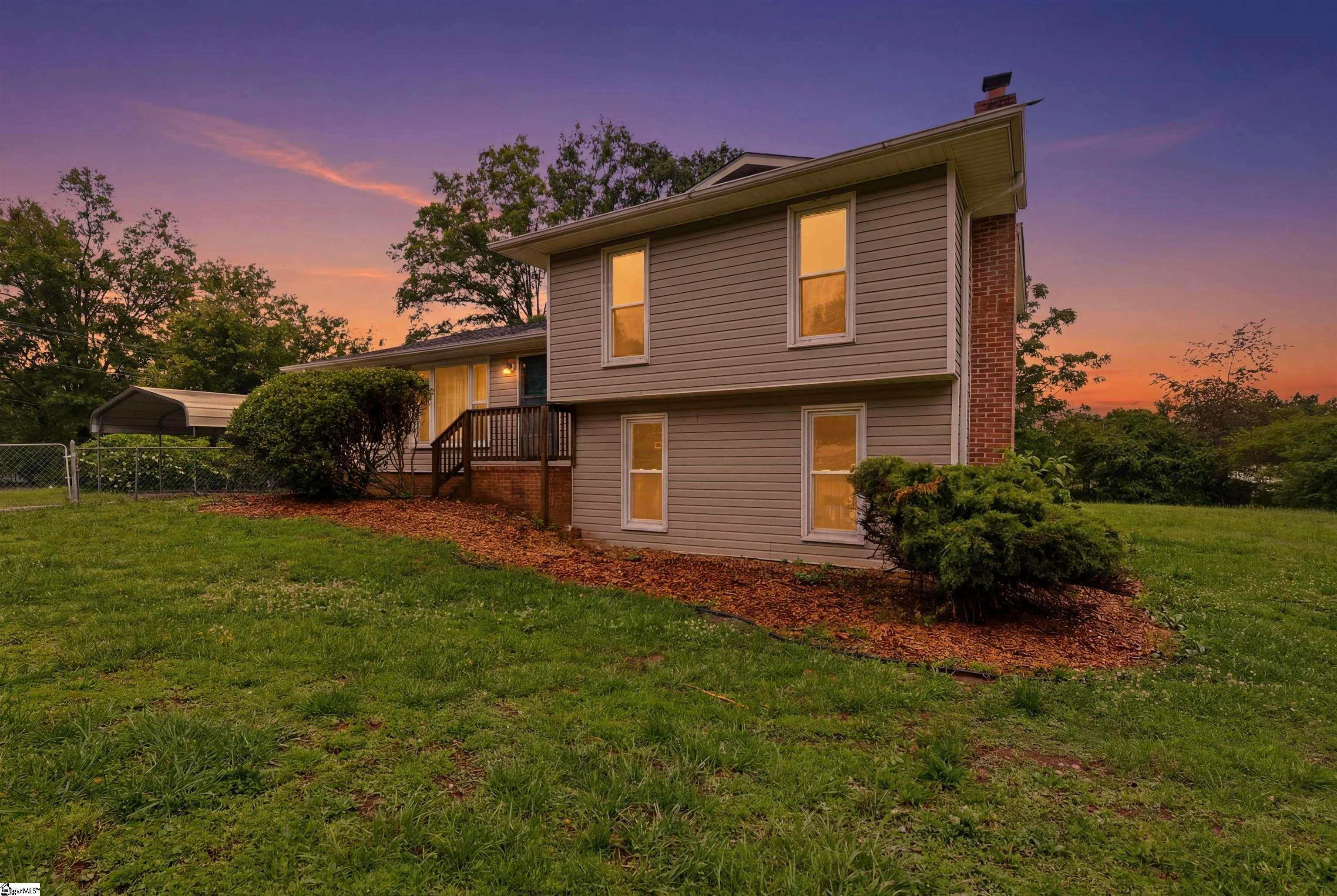 1302 Wham Lawn Road