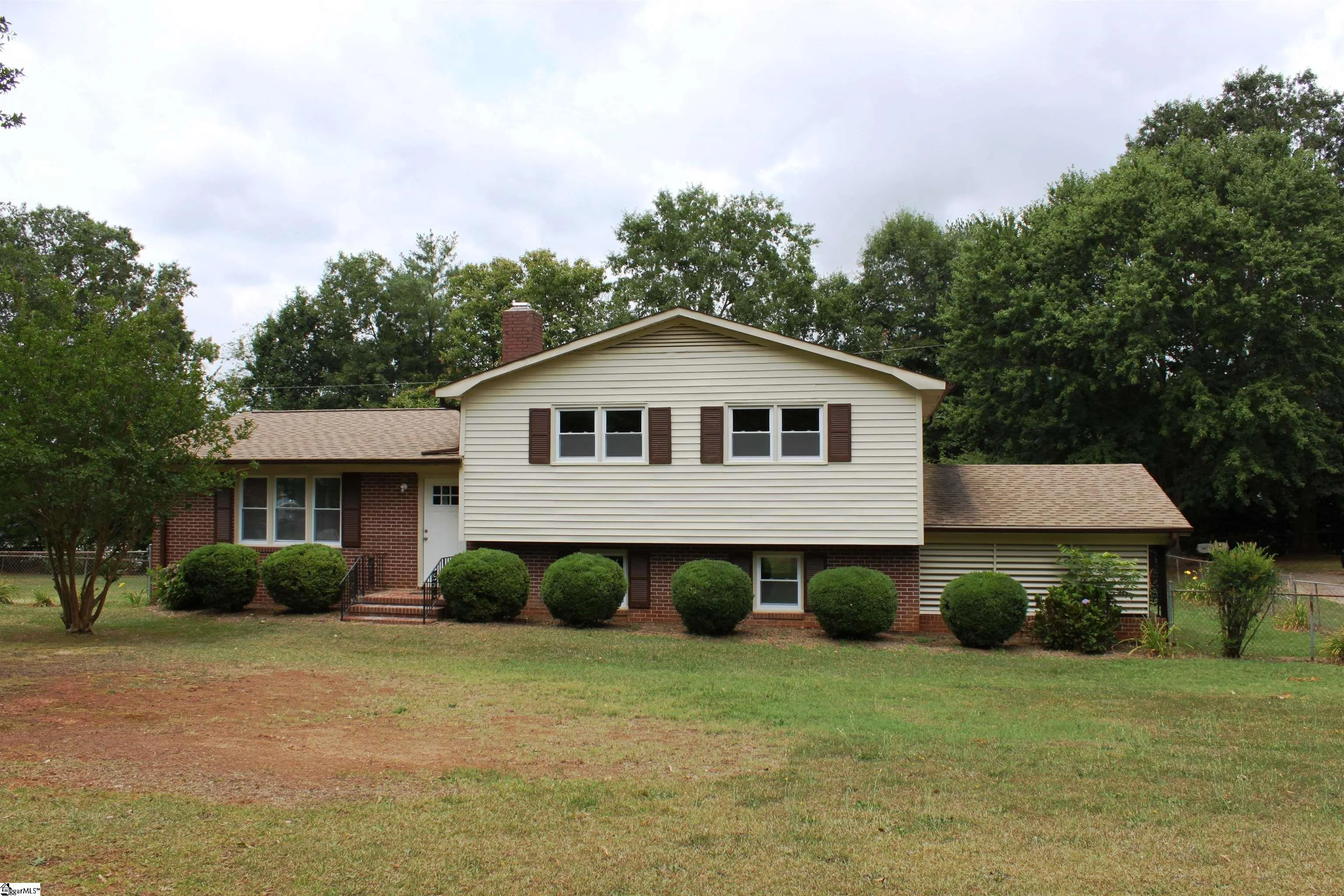 190 Clearview Hts Hts