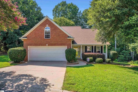Photo of 511 Shadetree Court, Moore, SC 29369 (MLS # 1602286)
