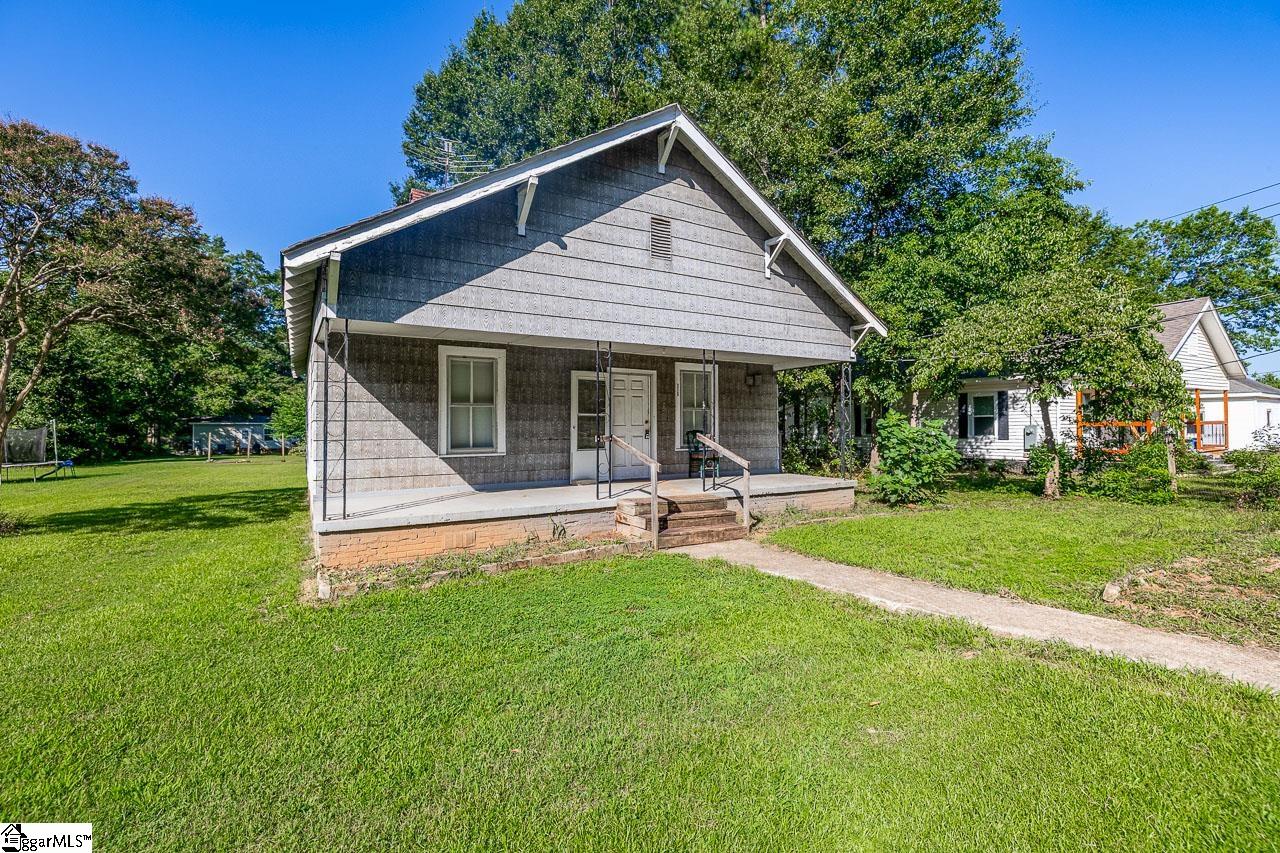 310 Hawkins Street, Wellford, SC, 29385