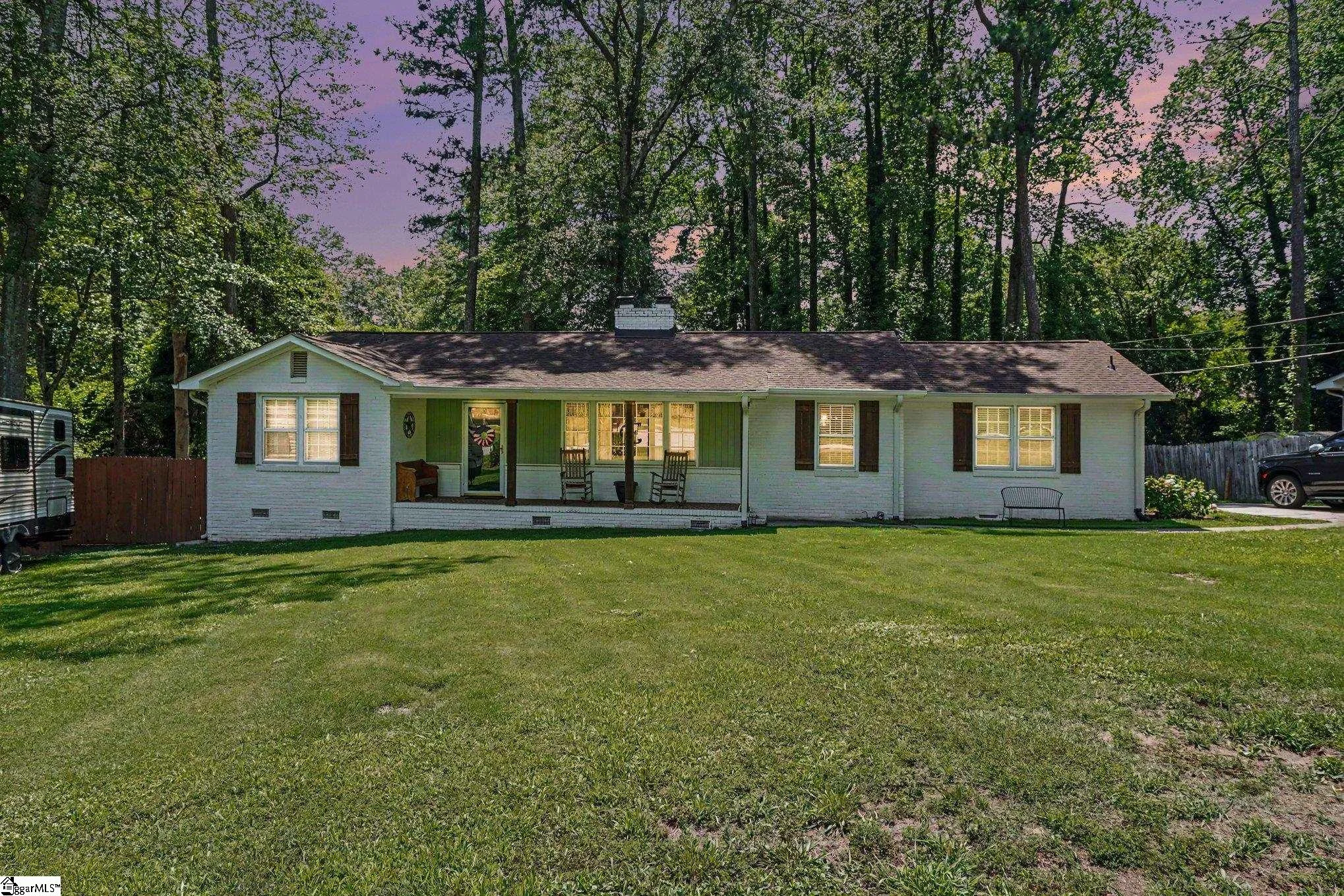 120 Carlton Drive
