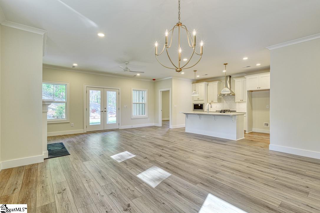 455 Brunswick Lane