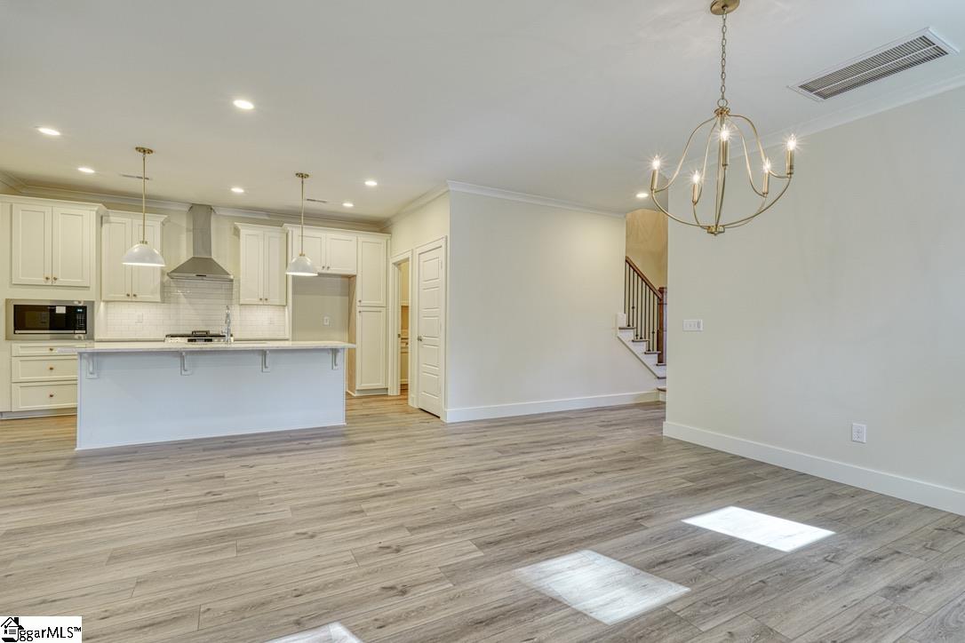 455 Brunswick Lane