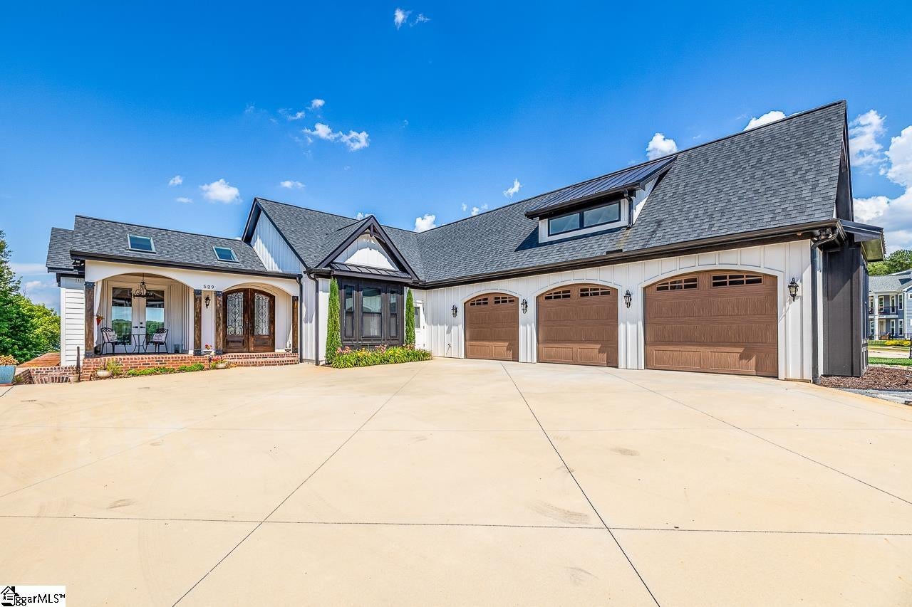 529 Coolwater Drive