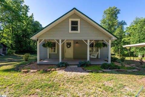 Photo of 330 Fews Bridge Road, Taylors, SC 29687 (MLS # 1592279)