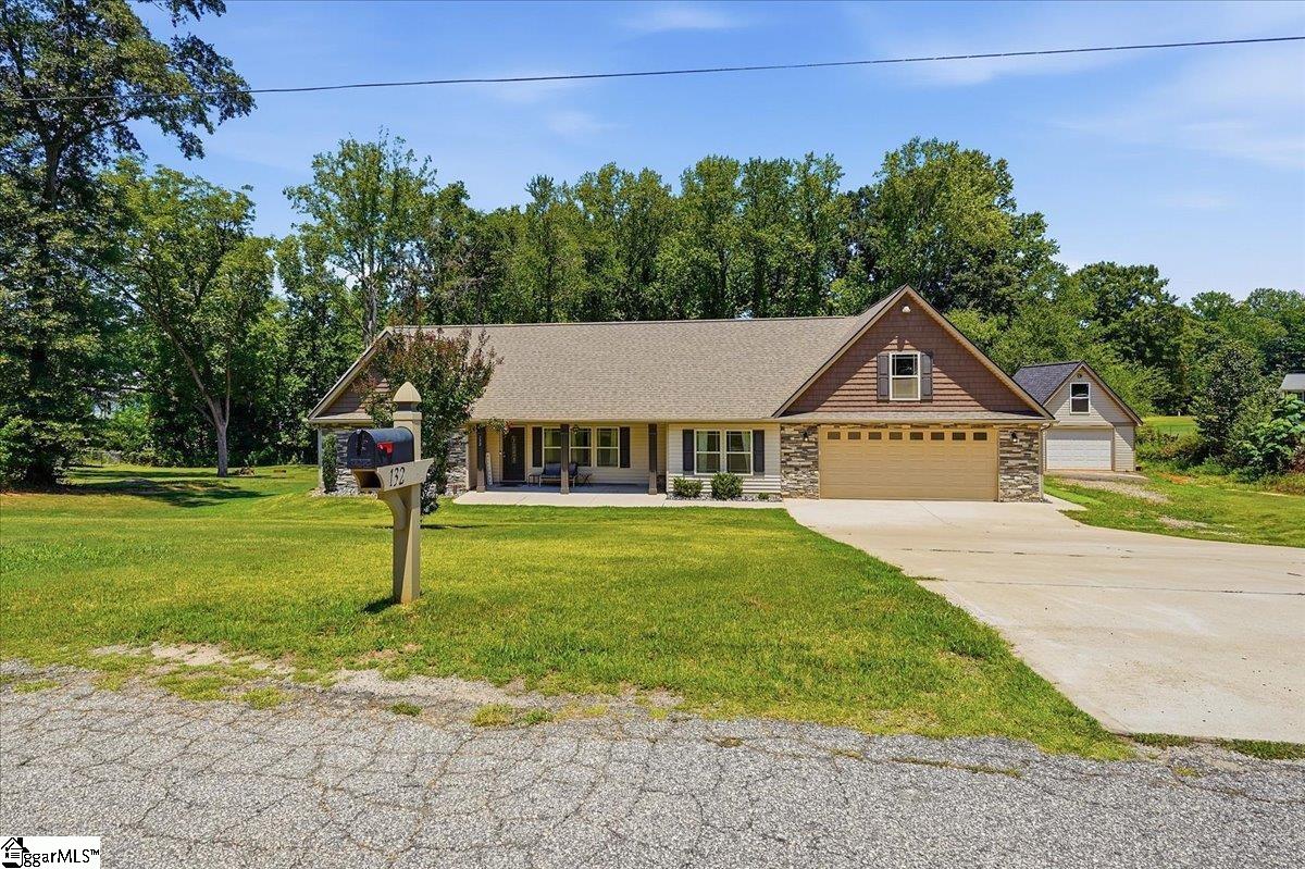 132 Holston Valley Circle