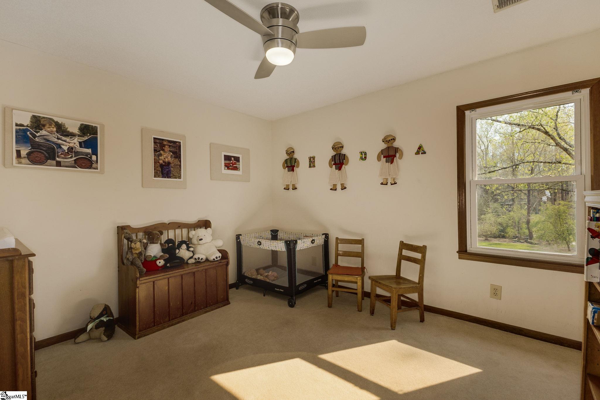 Greenville, South Carolina 29615, United States, 4 Bedrooms Bedrooms, ,3 BathroomsBathrooms,Residential,Contingent,109052