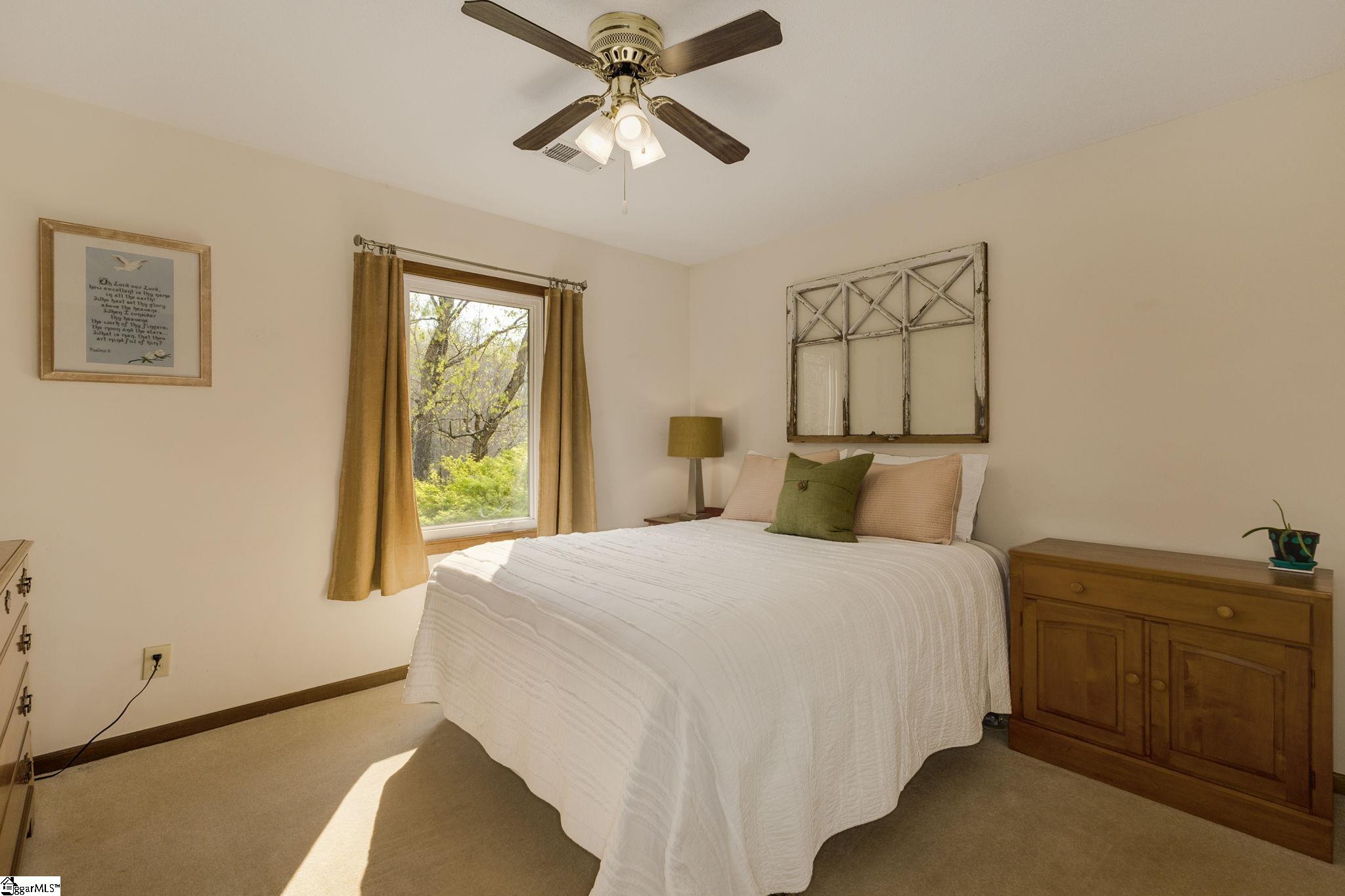 Greenville, South Carolina 29615, United States, 4 Bedrooms Bedrooms, ,3 BathroomsBathrooms,Residential,Contingent,109052