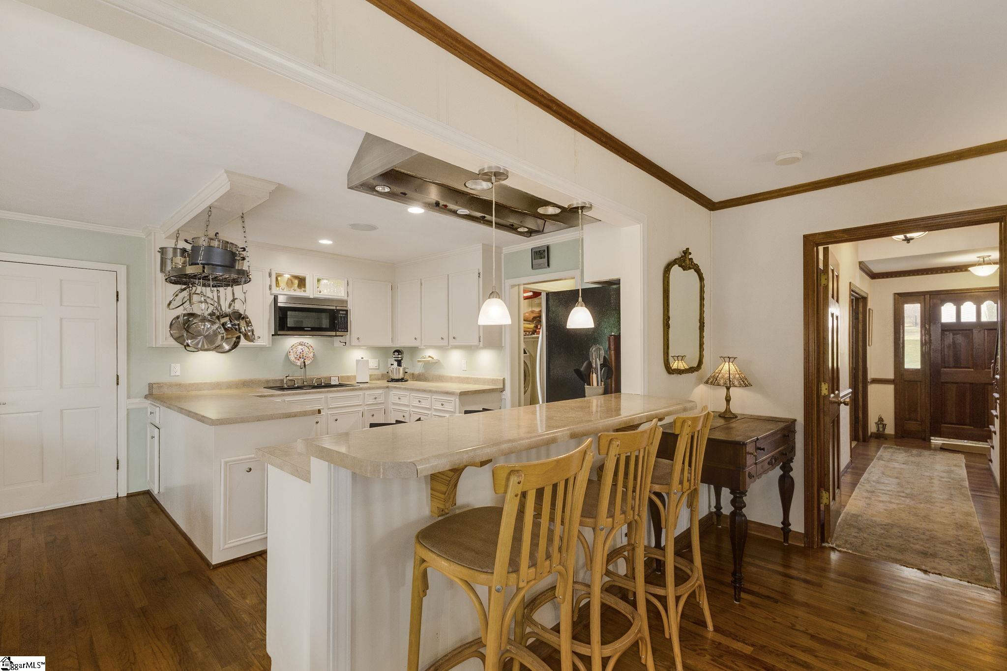 Greenville, South Carolina 29615, United States, 4 Bedrooms Bedrooms, ,3 BathroomsBathrooms,Residential,Contingent,109052