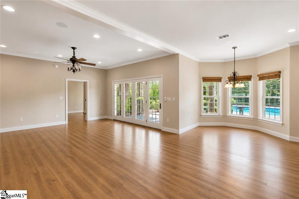 Custom-built executive home on Lake Hartwell offering exceptional qual – image 35