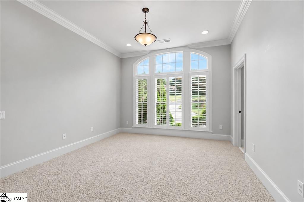 Custom-built executive home on Lake Hartwell offering exceptional qual – image 24