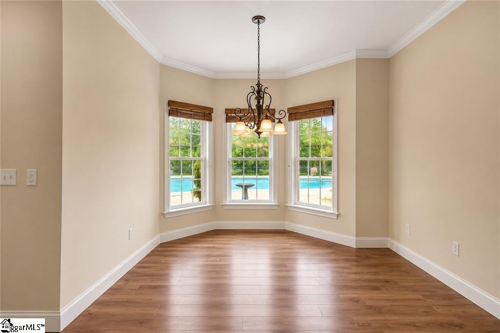 Custom-built executive home on Lake Hartwell offering exceptional qual – image 37