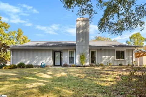 Photo of 219 Baldwin Circle, Mauldin, SC 29662 (MLS # 1575657)