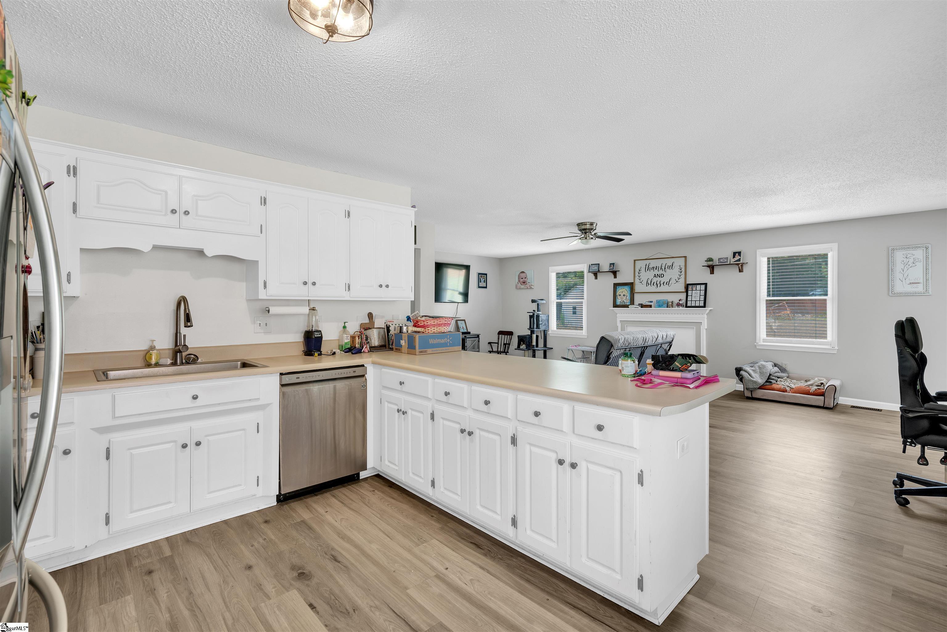 140 Eastbrook Terrace